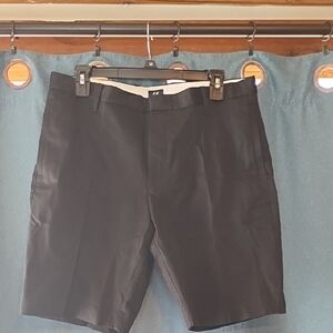 H&M Men's Black Flat Front Shorts